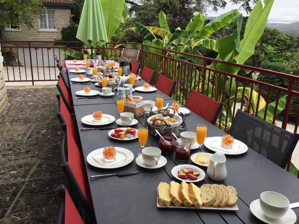 & Tables D'hotes Le Pech Grand Bed & Breakfast